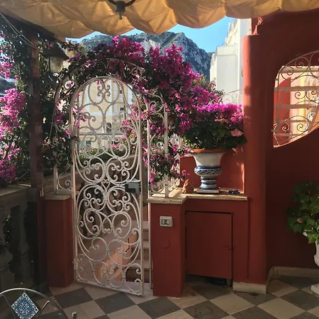 Luxury House In Pompeiana Via Camerelle Con Terrazza Vista Mare Capri