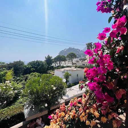 Luxury House In Pompeiana Via Camerelle Con Terrazza Vista Mare Apartment Capri