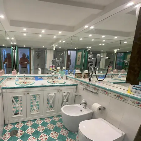 Apartamento Luxury House In Pompeiana Via Camerelle Con Terrazza Vista Mare